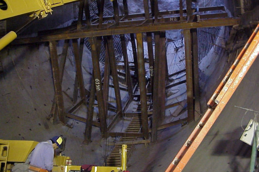 Proyecto Potrerillos Túnel Aliviadero